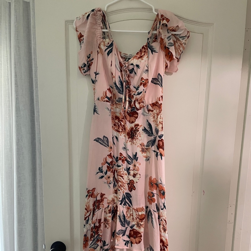 American eagle High low off the shoulder light pink floral dress.